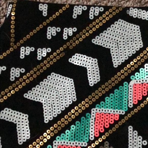 Express Pencil Skirt - Picture 5 of 6